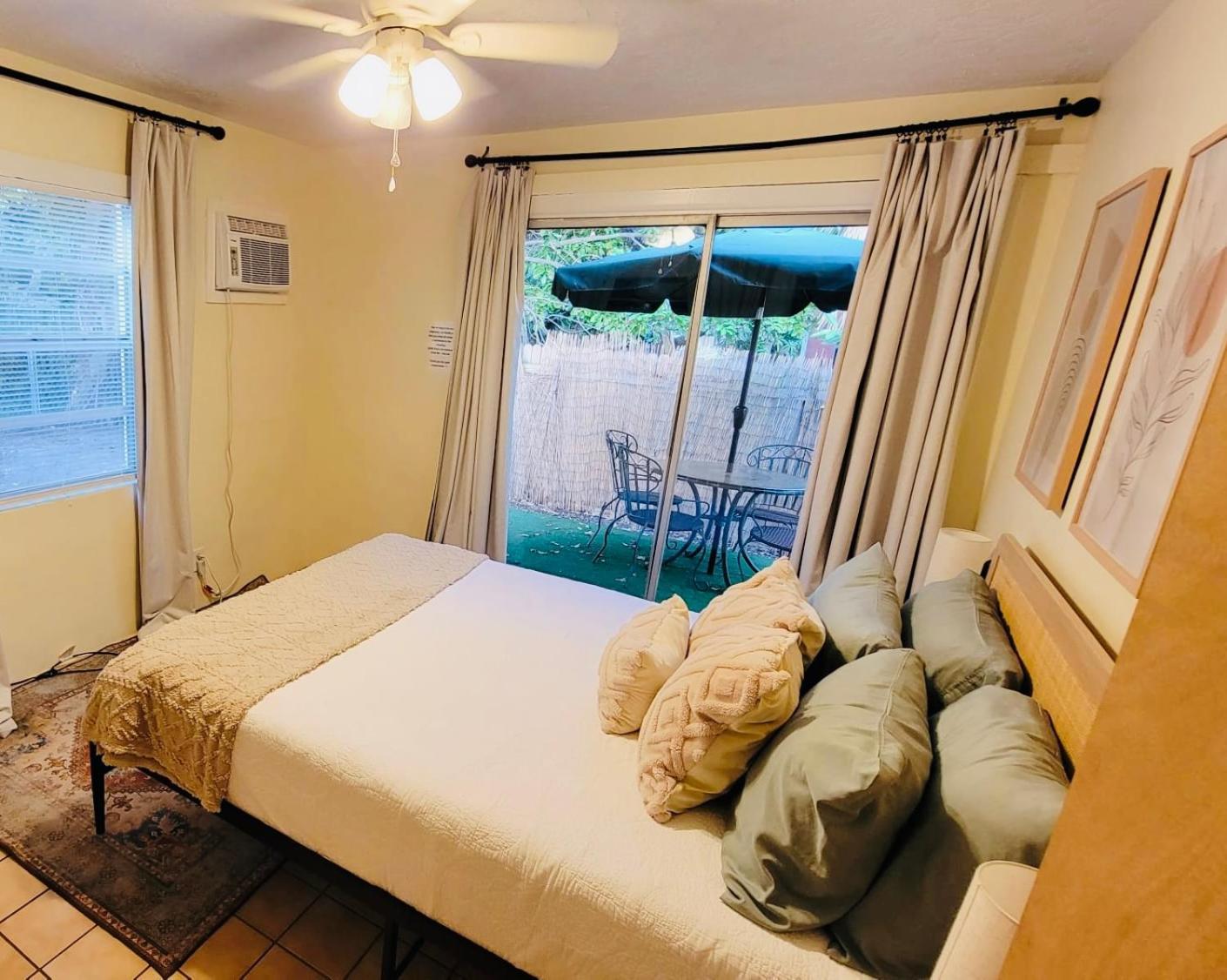Beach Bungalow By The Sea 4 Cocoa Beach Bagian luar foto