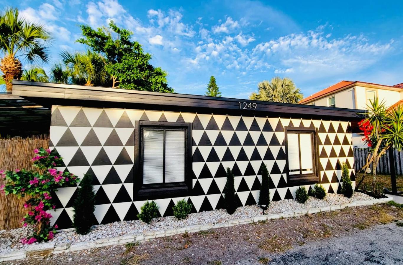 Beach Bungalow By The Sea 4 Cocoa Beach Bagian luar foto