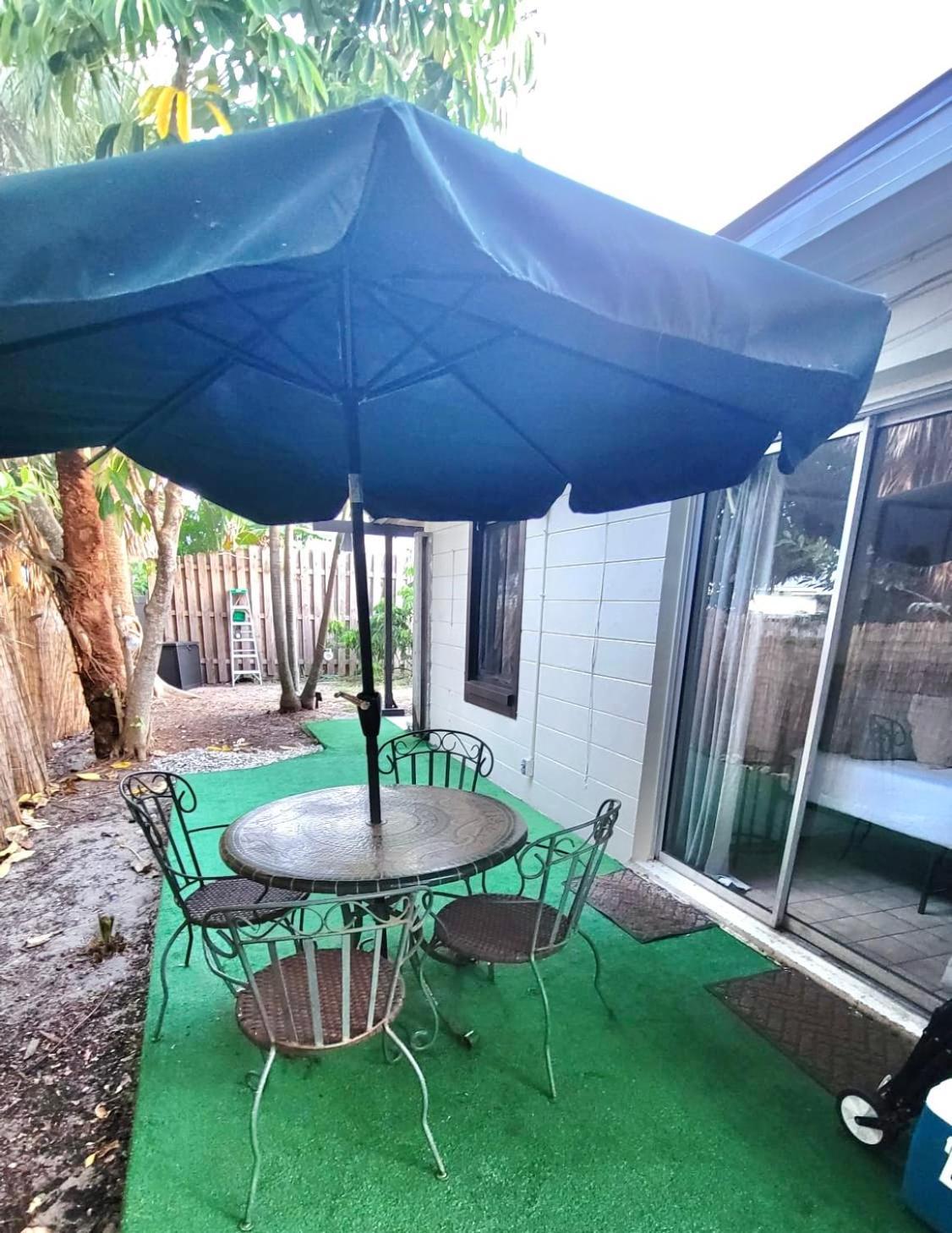 Beach Bungalow By The Sea 4 Cocoa Beach Bagian luar foto